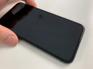 水没して電源が入らないiPhone XS