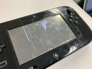 液晶画面が損傷したWiiU