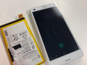 バッテリーを新品に交換したXperia A4(SO-04G)