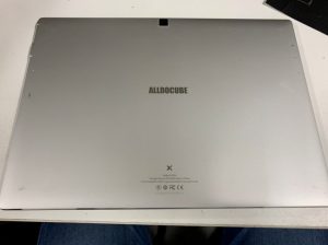 ALLDOCUBEのタブレット分解前