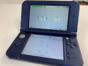 上液晶画面を交換して使用できるようになったNew3DSLL