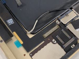 ドックコネクターパーツ交換修理後のiPad Air2