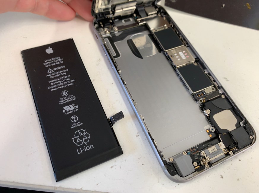電池劣化3%極上美品iPhone6 64GB SBシルバーワイモバイル63