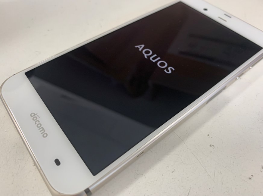 ガラス修理後のAQUOS PHONE(SH-04H)