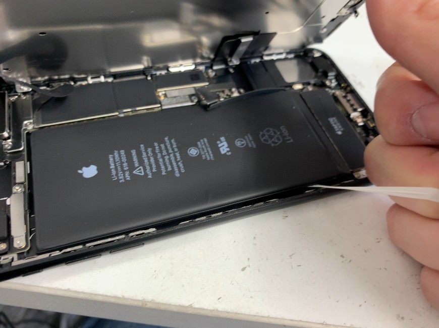 iPhone7Plusのバッテリー最大容量78%まで劣化してすぐ充電切れに 