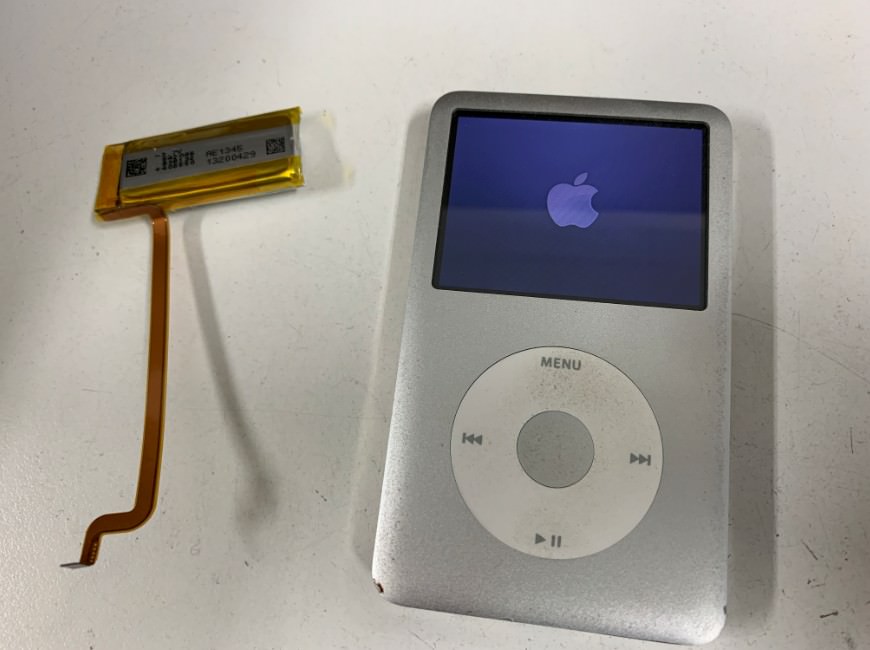 日本公式品 iPod 120GB classic iPod ジャンク- クラッシック classic