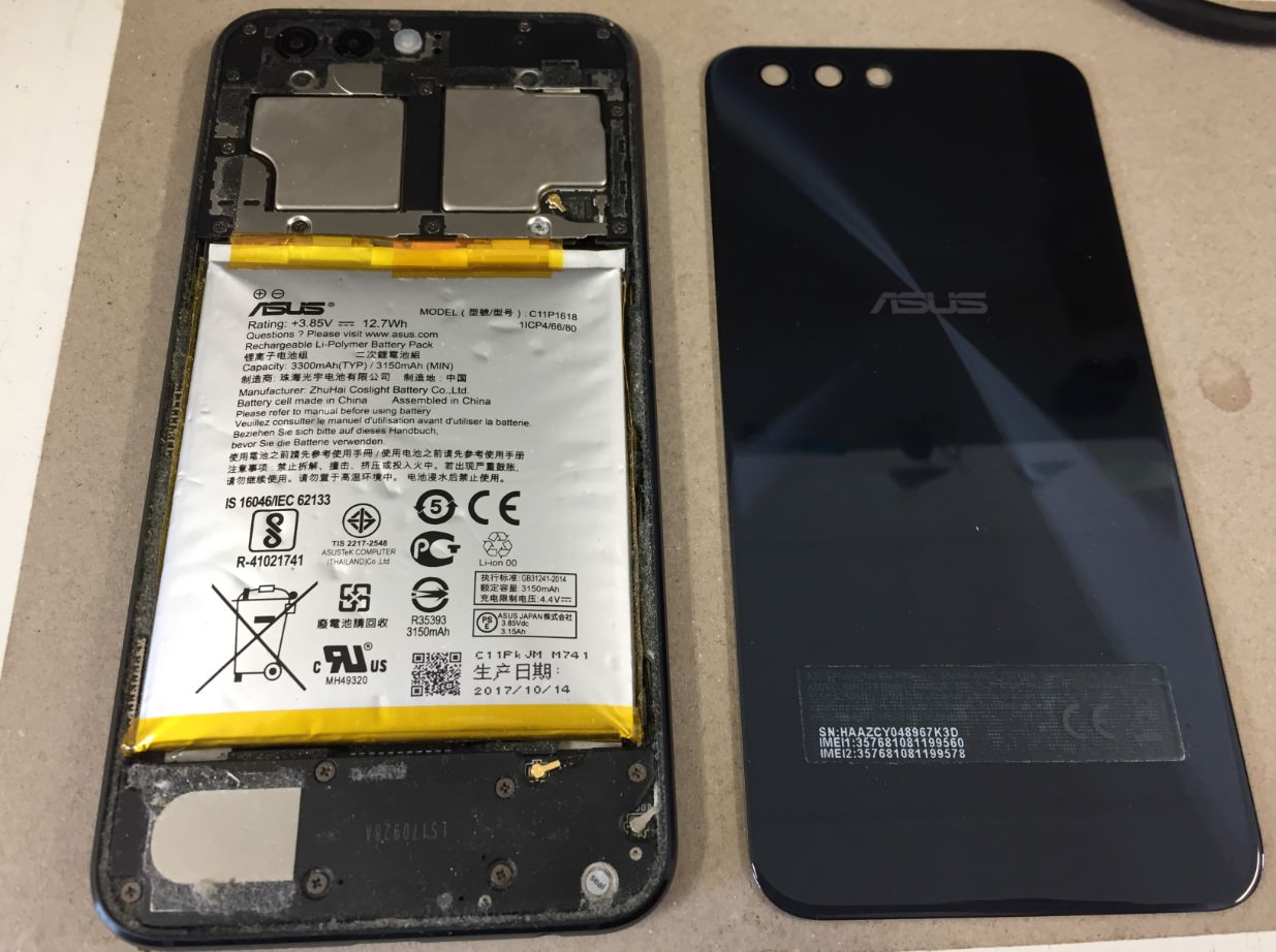 Zenfone4 Z01kd バッテリー膨張 背面ガラスが浮くハマグリ化が即日改善 町田のアンドロイドスマホ修理店 スマホスピタル町田