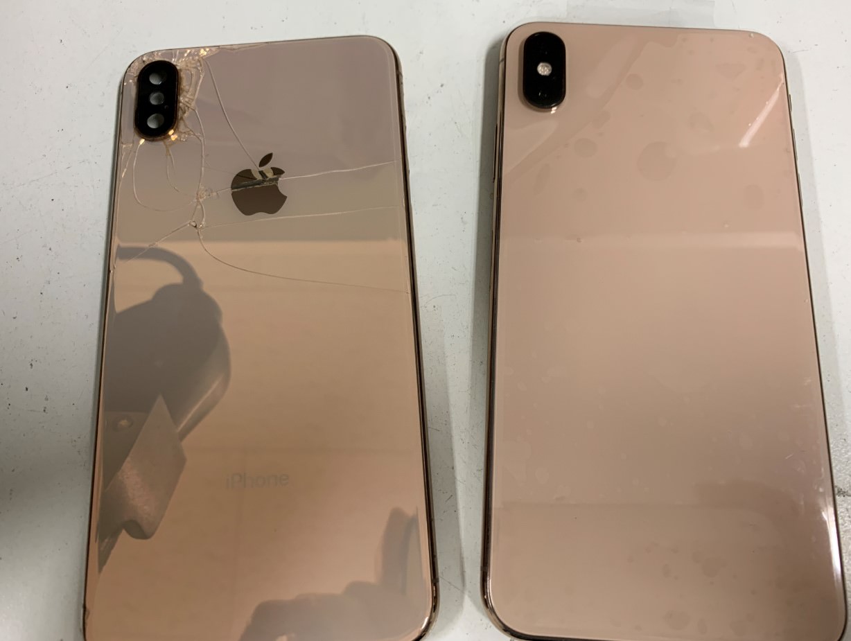 iPhone XS Max 背面ひび割れ - スマートフォン/携帯電話