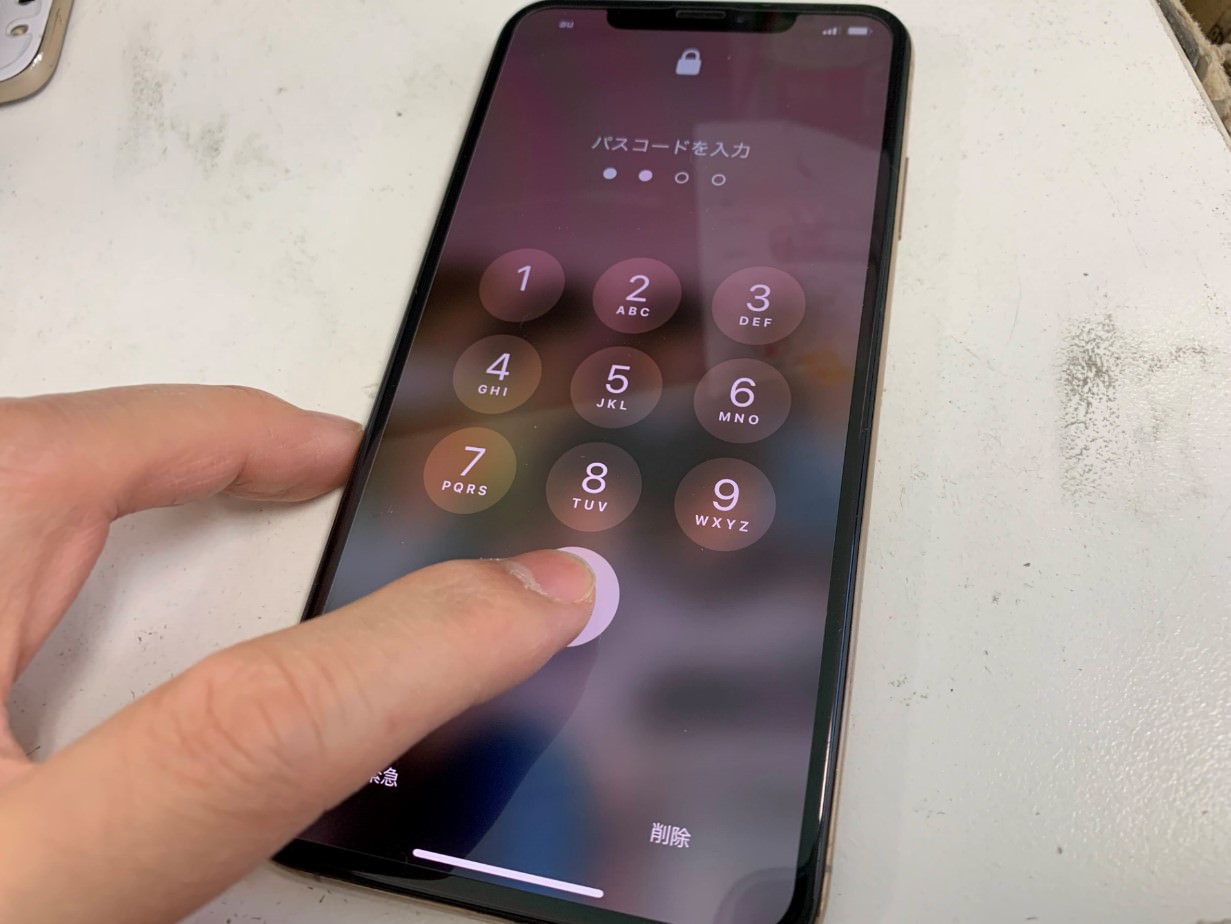 基板修理でホーム画面まで進んで操作できるように改善したiPhoneXS Max