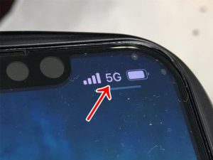 5G表記のiPhone13