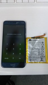 HUAWEI　honor8バッテリー交換