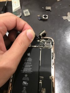 iPhone8外側カメラ3