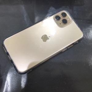 iPhone11Proリンゴフリーズ