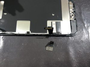 iPhone 8 自己修理失敗2