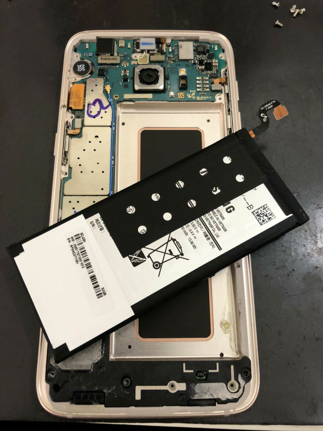 Galaxy S7edge Galaxyのバッテリー交換時期はいつ スマホスピタル大丸札幌