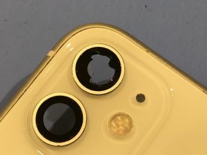 iPhone 11カメラレンズ割れ