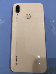 HUAWEI　P20 lite画面がつかない1