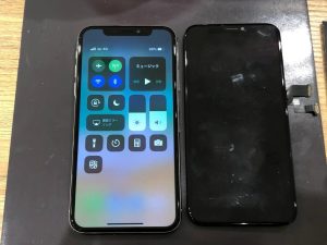 iPhone X画面修理後