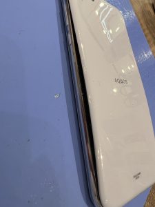 AQUOS Rバッテリー膨張