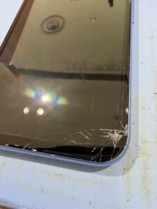 Pixel8a 液晶不良