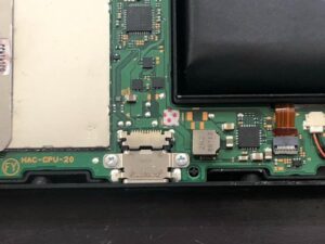 Switch基板充電口