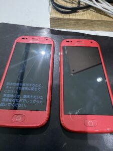 らくらくスマートフォン（F-42A）2台