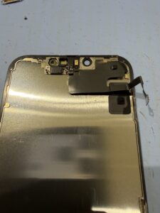 iPhone 17 e センサーケーブル