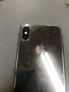 幕張よりアウトカメラのガラスにヒビの入ってしまったiphonexsのカメラガラス交換です 即日iphone修理ならスマホスピタル津田沼まで スマホスピタル津田沼