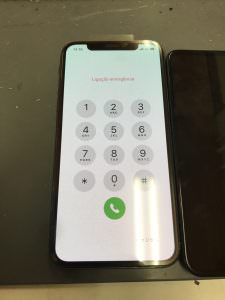 iPhoneXs液晶破損修理後