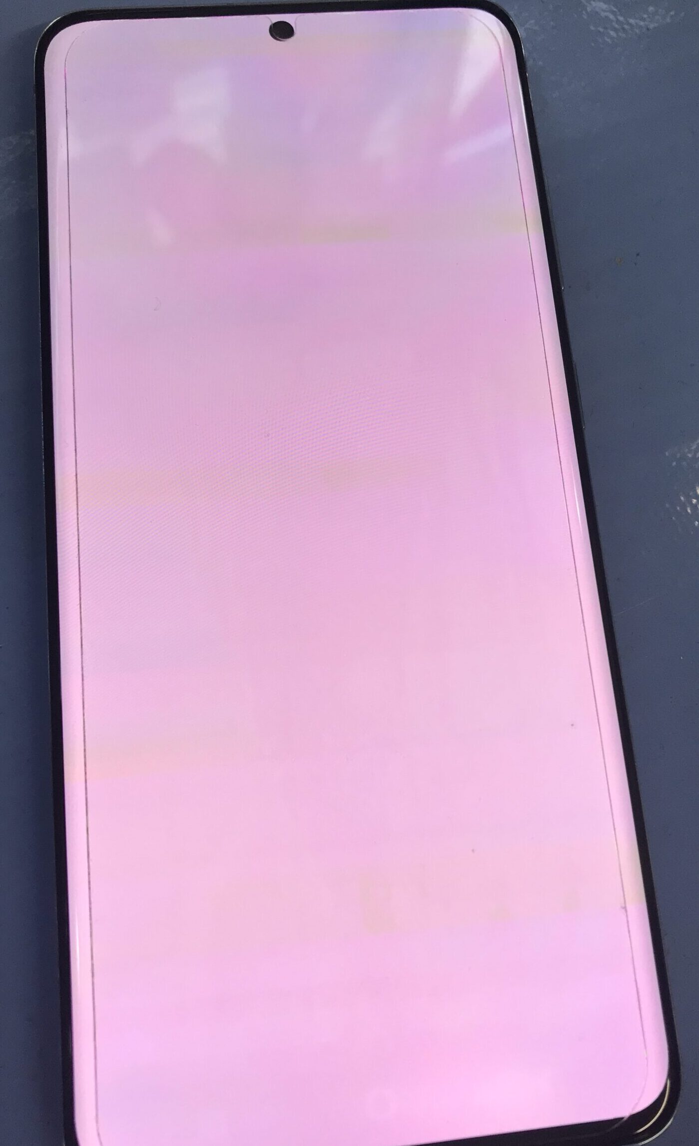 Samsung S20 スマートフォン ピンク 画面ひびあり Samsung S20 スマートフォン ピンク 画面ひびあり