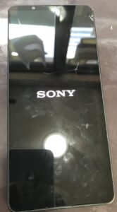 Xperia1Ⅵ 画面割れ 修理前の端末全体