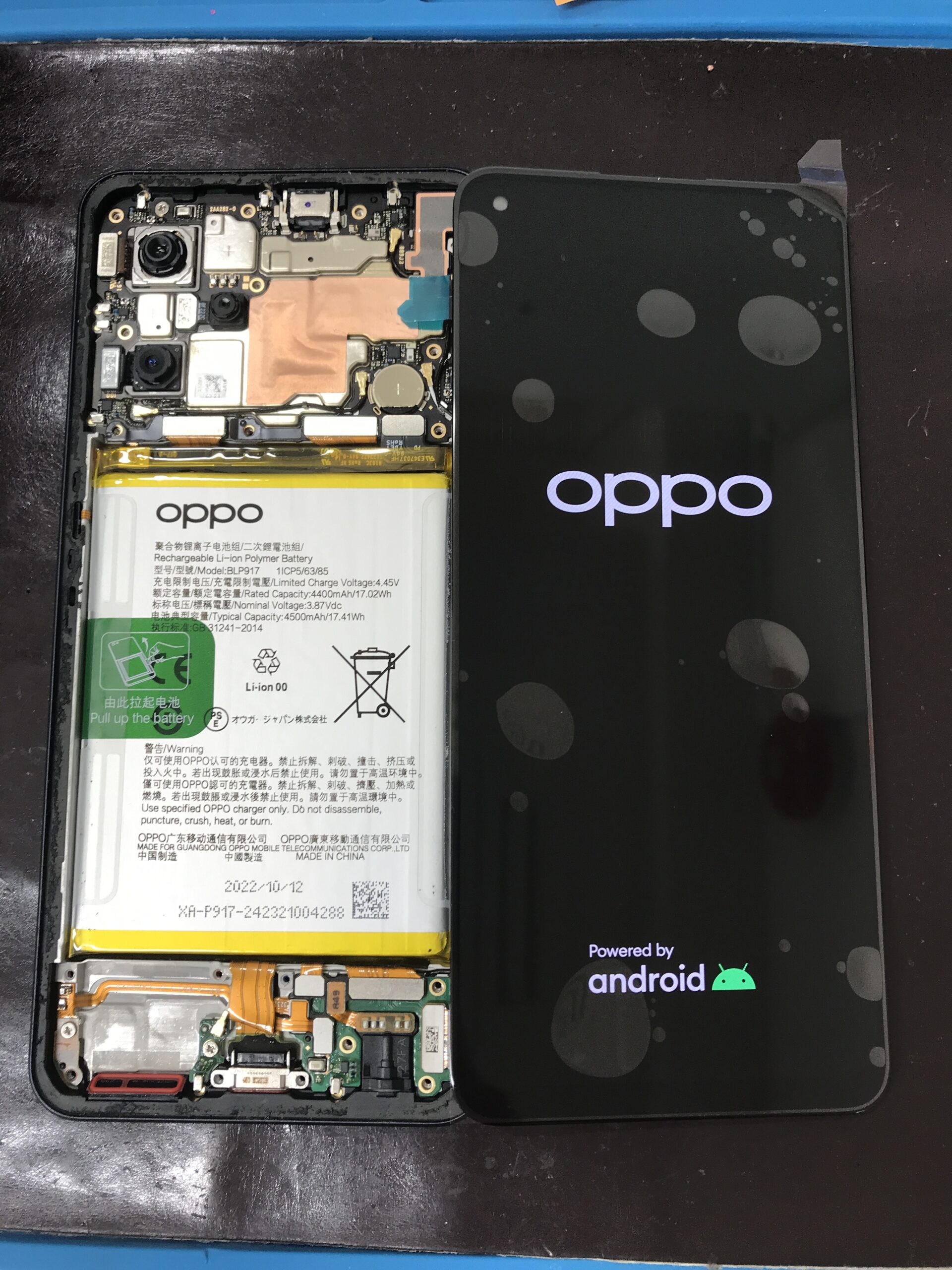 水没後に基板洗浄と画面仮付けで動作確認しているOPPO Reno7A