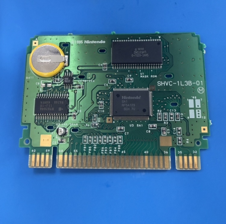 スーパーファミコン 電池交換後 基板の状態