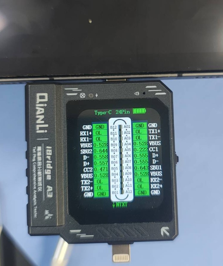 iPad Pro充電口診断チェッカー
