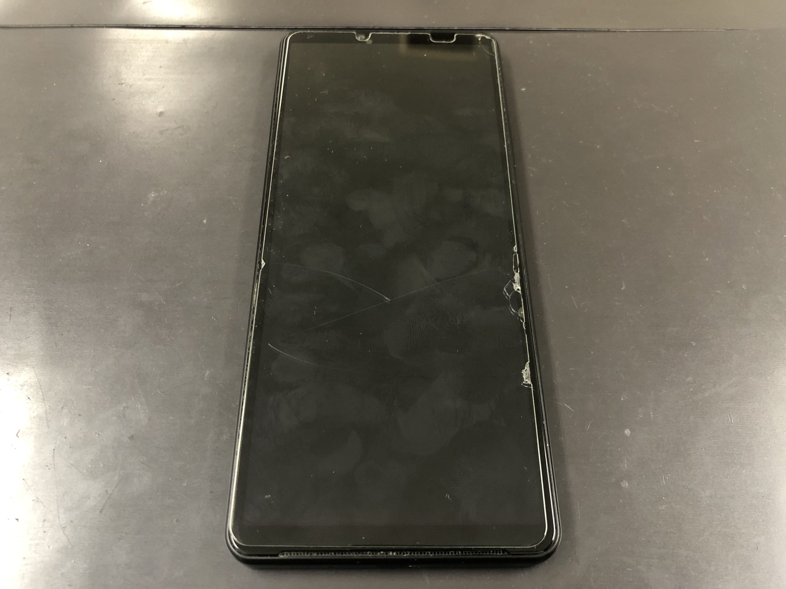 Xperia10-IVの画面が突然真っ暗になり使えなくなった！そんな時は