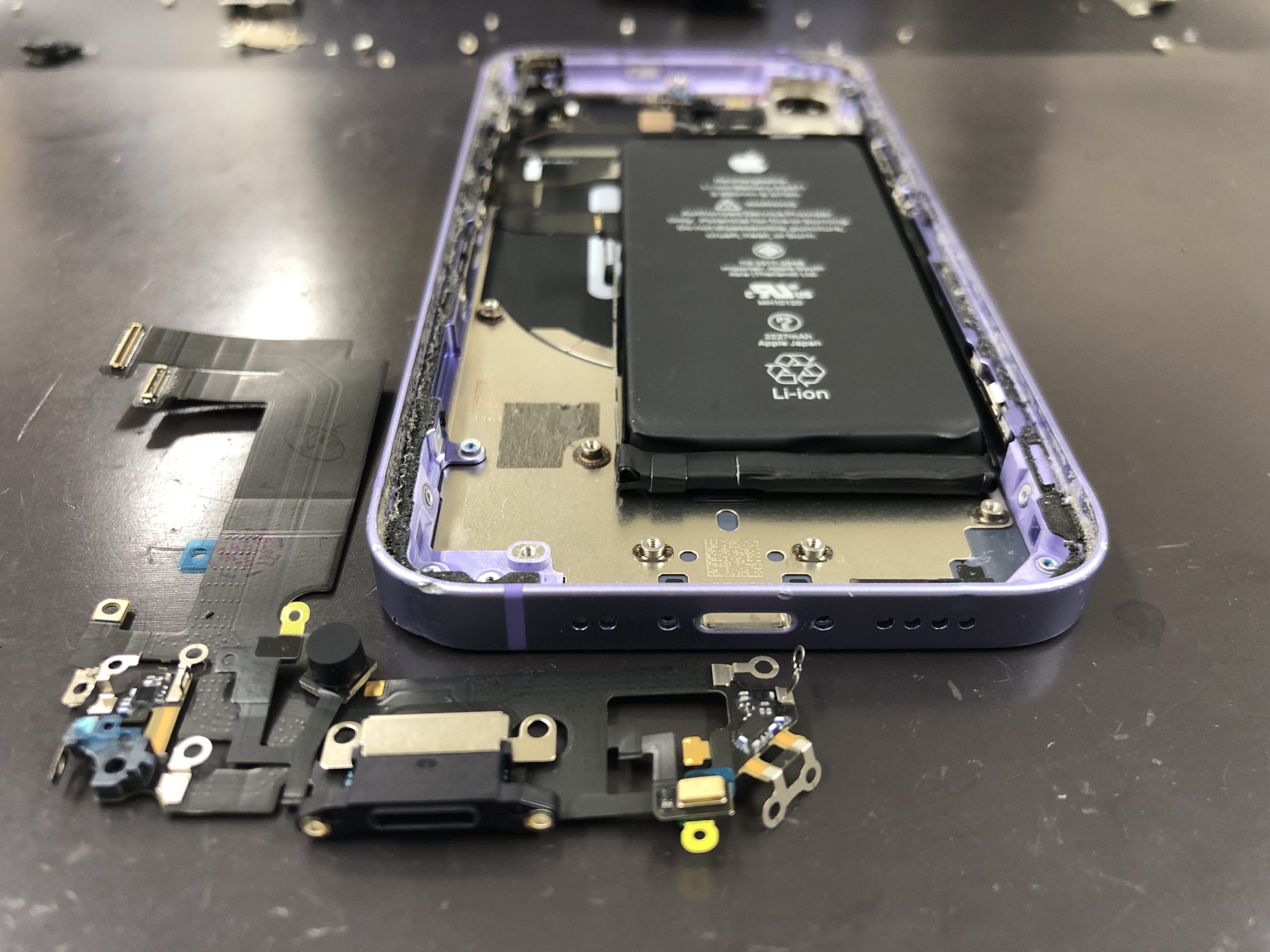 【ニック】iPhone15 128GB 起動不可 基板修理 部品取用 ニック様専用】iPhone15 128GB 起動不可 基板修理 部品取用