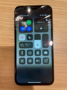 iPhoneXS画面修理後