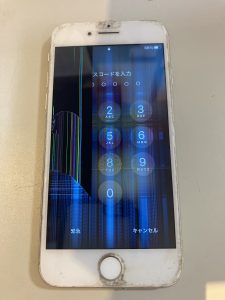 iPhone8画面交換前