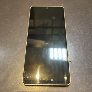 AQUOS Sense6s