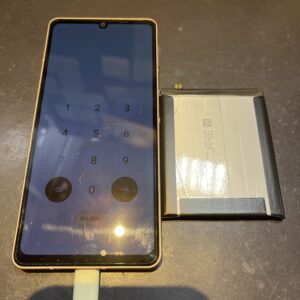 AQUOS Sense6s