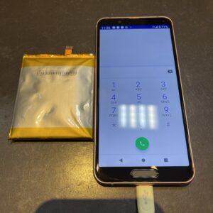 AQUOS Sense3lite