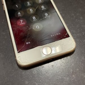 iPhone8