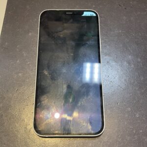 iPhone12