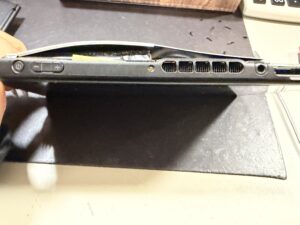 Switchバッテリー膨張①