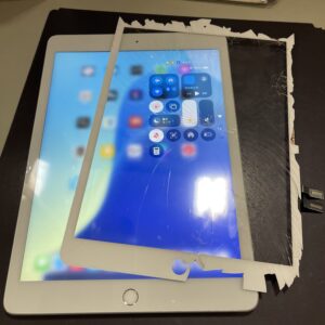 iPad　フロントガラス