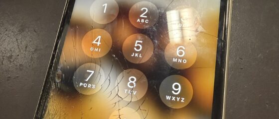 iPhone11の修理前