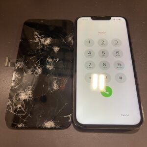 iPhone　液晶