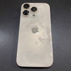 iPhone　背面