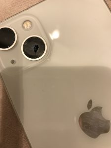 iPhone13カメラレンズ修理前