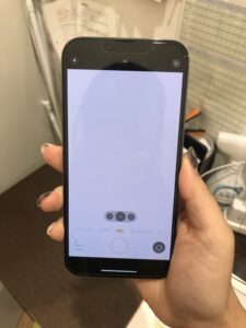 修理前のiPhone13Proの状態